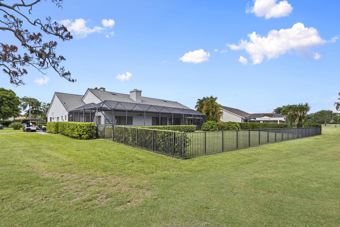 10718 Boca Woods, Boca Raton FL 33428