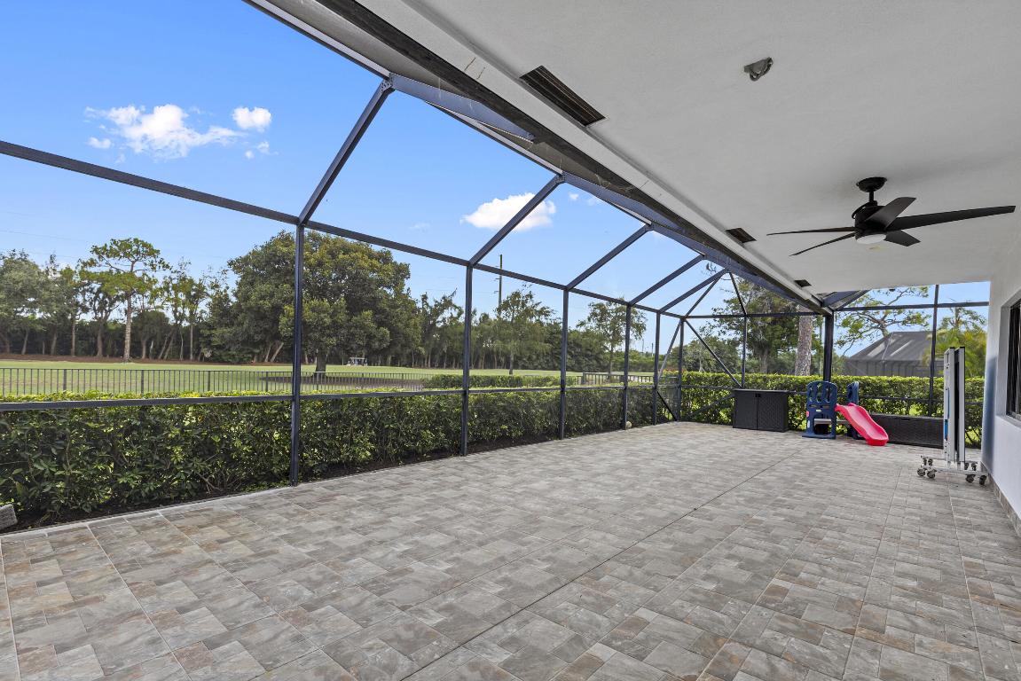 10718 Boca Woods, Boca Raton FL 33428