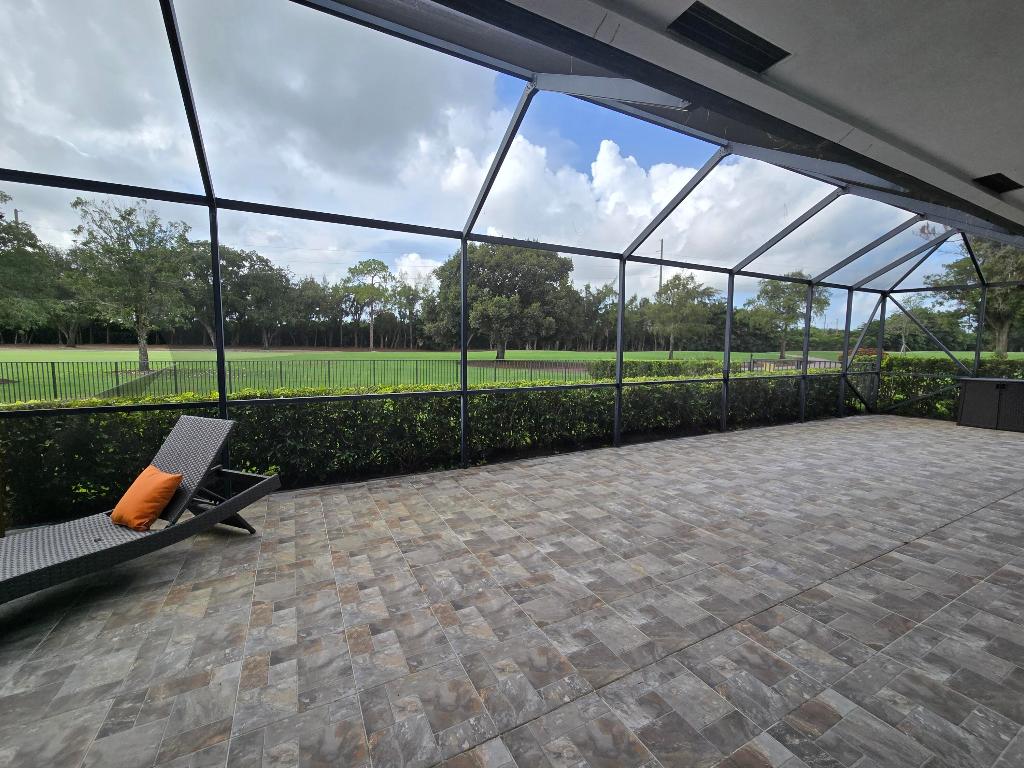10718 Boca Woods, Boca Raton FL 33428