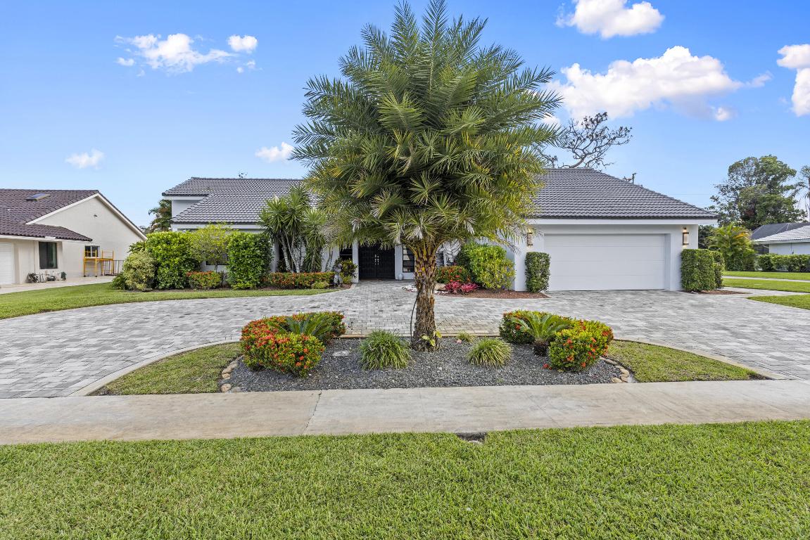 10718 Boca Woods, Boca Raton FL 33428