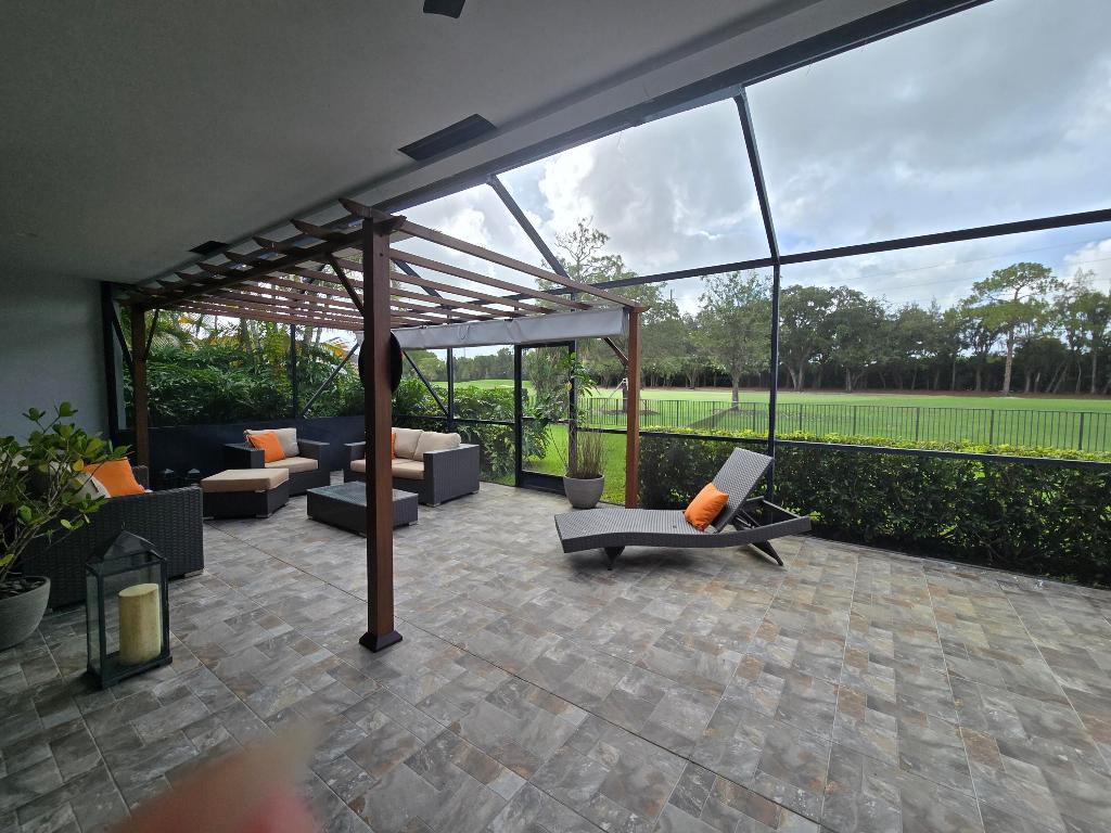 10718 Boca Woods, Boca Raton FL 33428