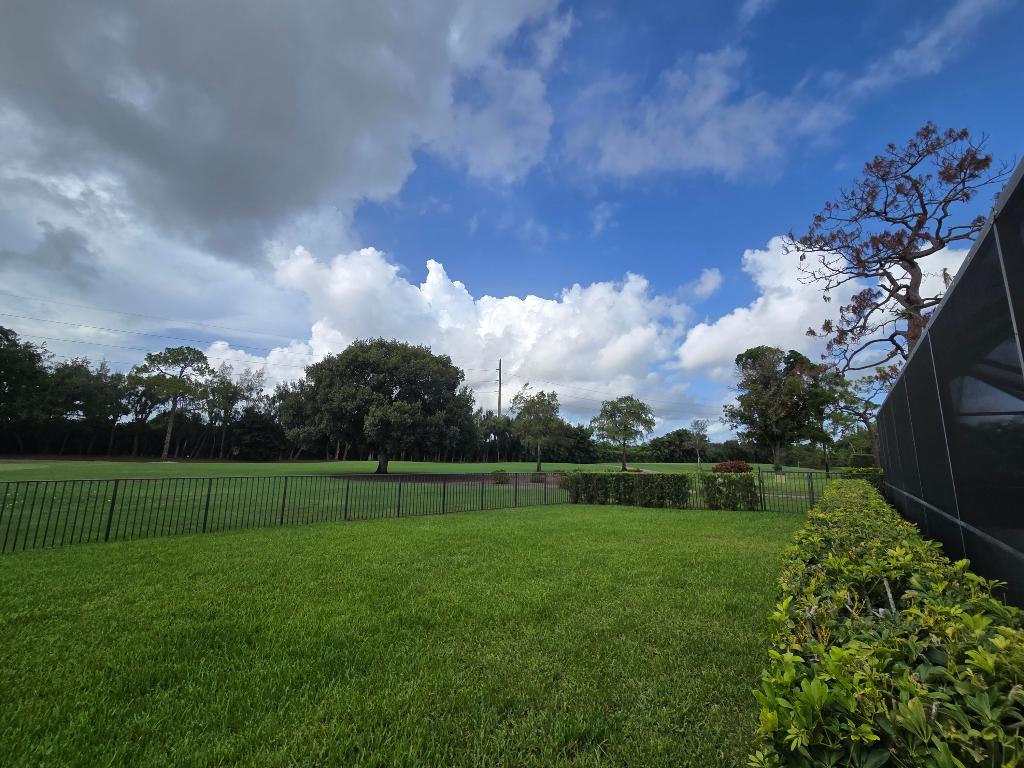 10718 Boca Woods, Boca Raton FL 33428