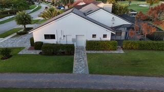 10718 Boca Woods, Boca Raton FL 33428