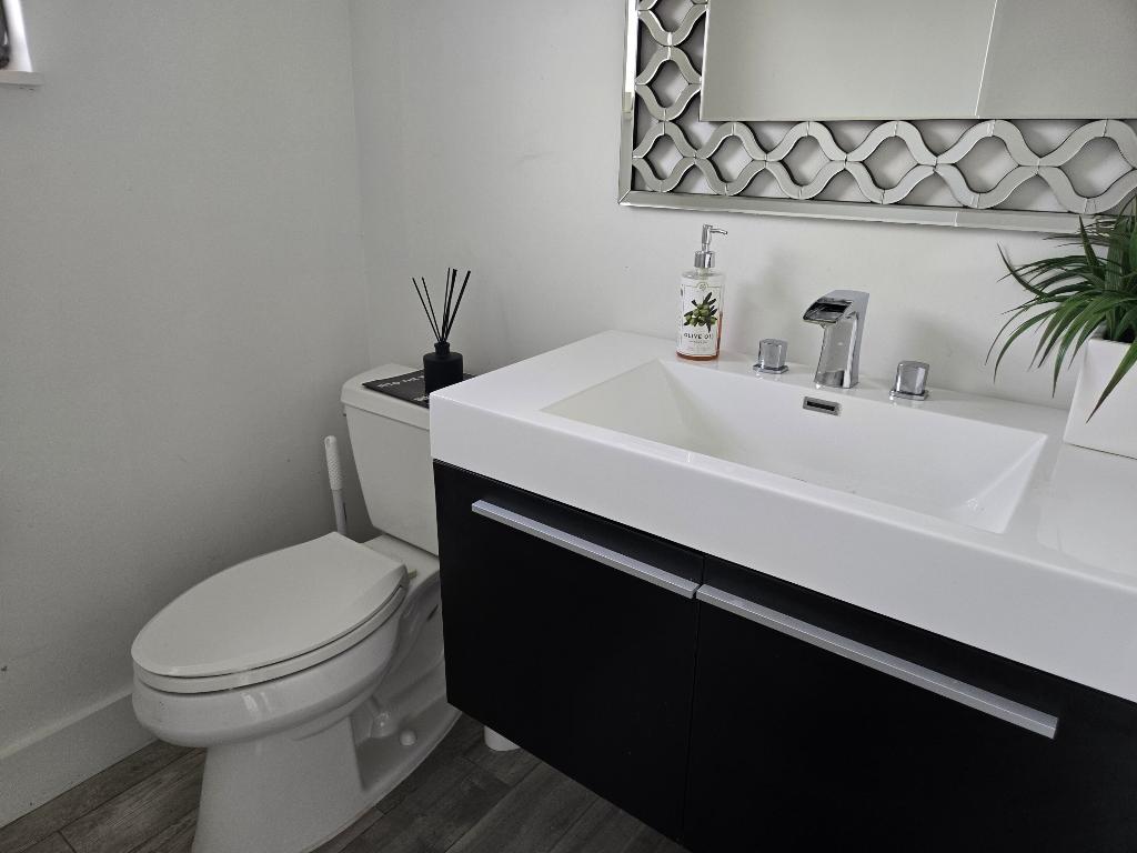 10718 Boca Woods, Boca Raton FL 33428
