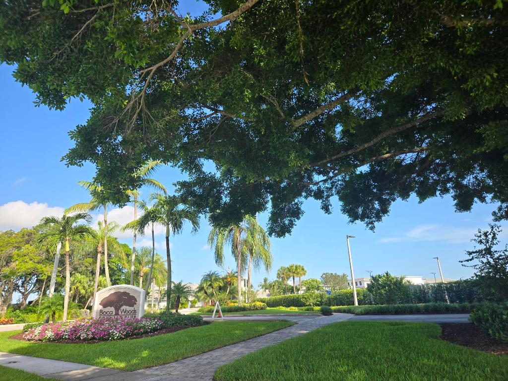 10718 Boca Woods, Boca Raton FL 33428