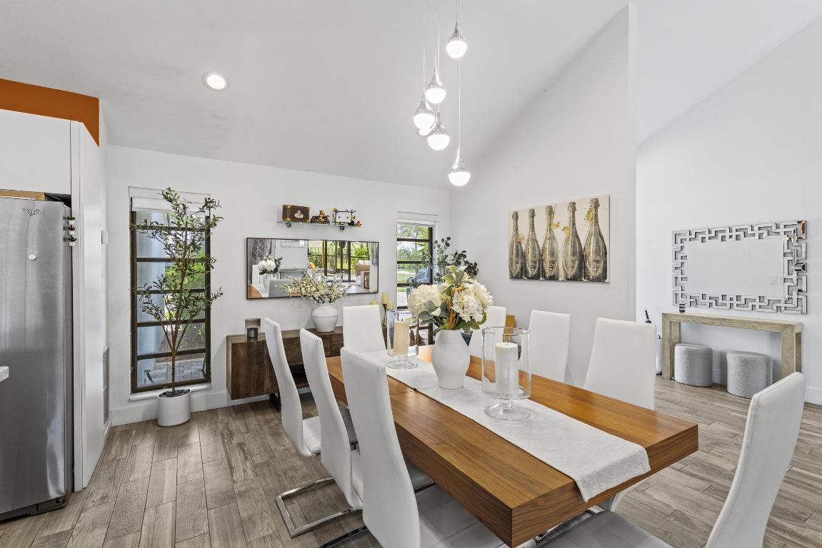 10718 Boca Woods, Boca Raton FL 33428