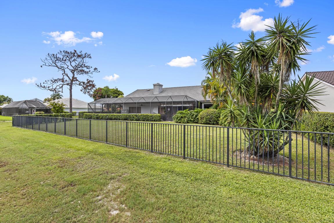 10718 Boca Woods, Boca Raton FL 33428