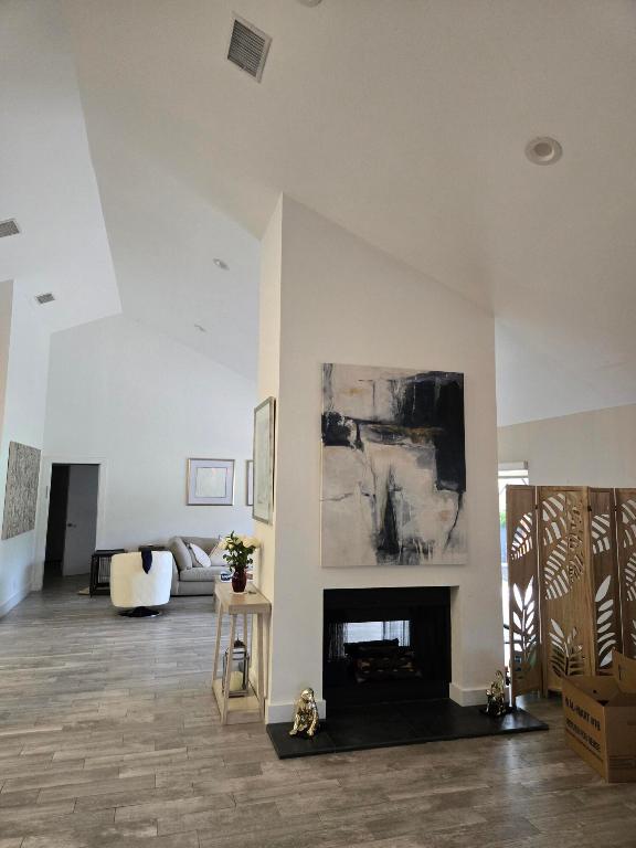 10718 Boca Woods, Boca Raton FL 33428
