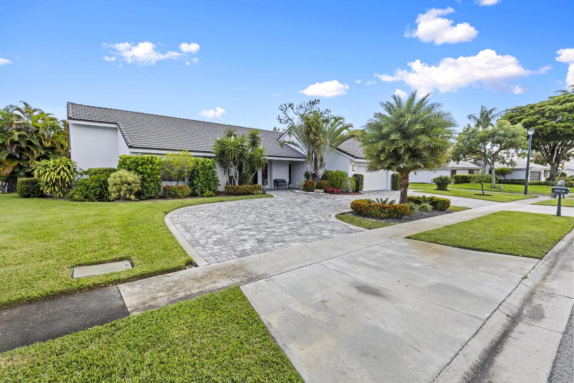 10718 Boca Woods, Boca Raton FL 33428
