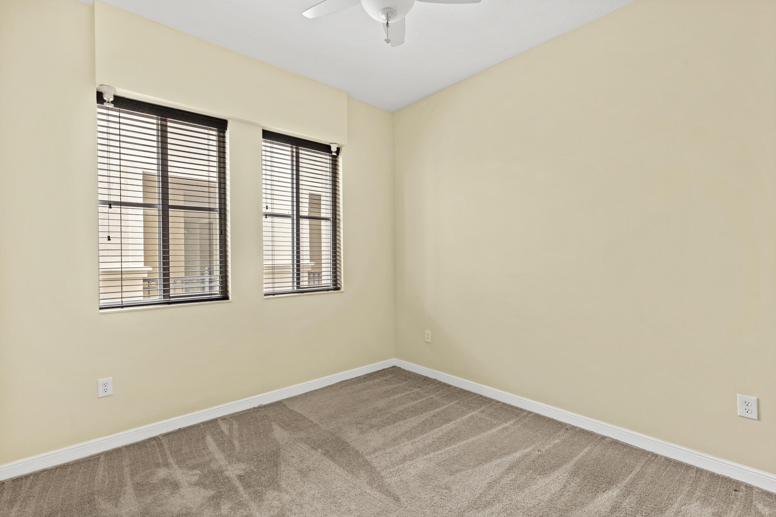 2900 NW 125th #3-305, Sunrise FL 33323