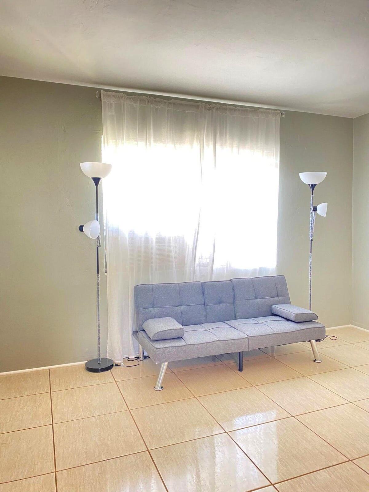 630 84th #28, Miami Beach FL 33141