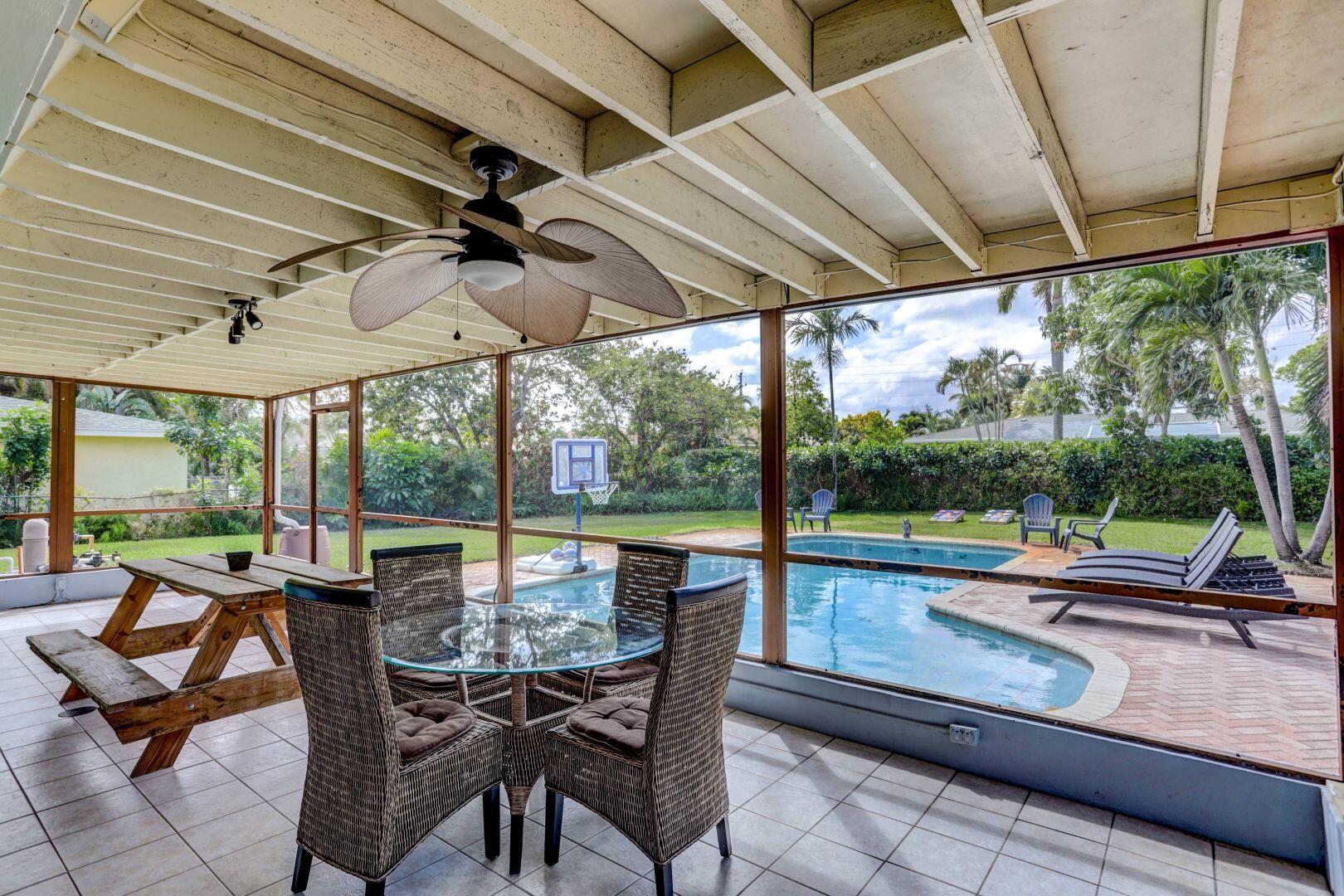 7115 Venetian, West Palm Beach FL 33406