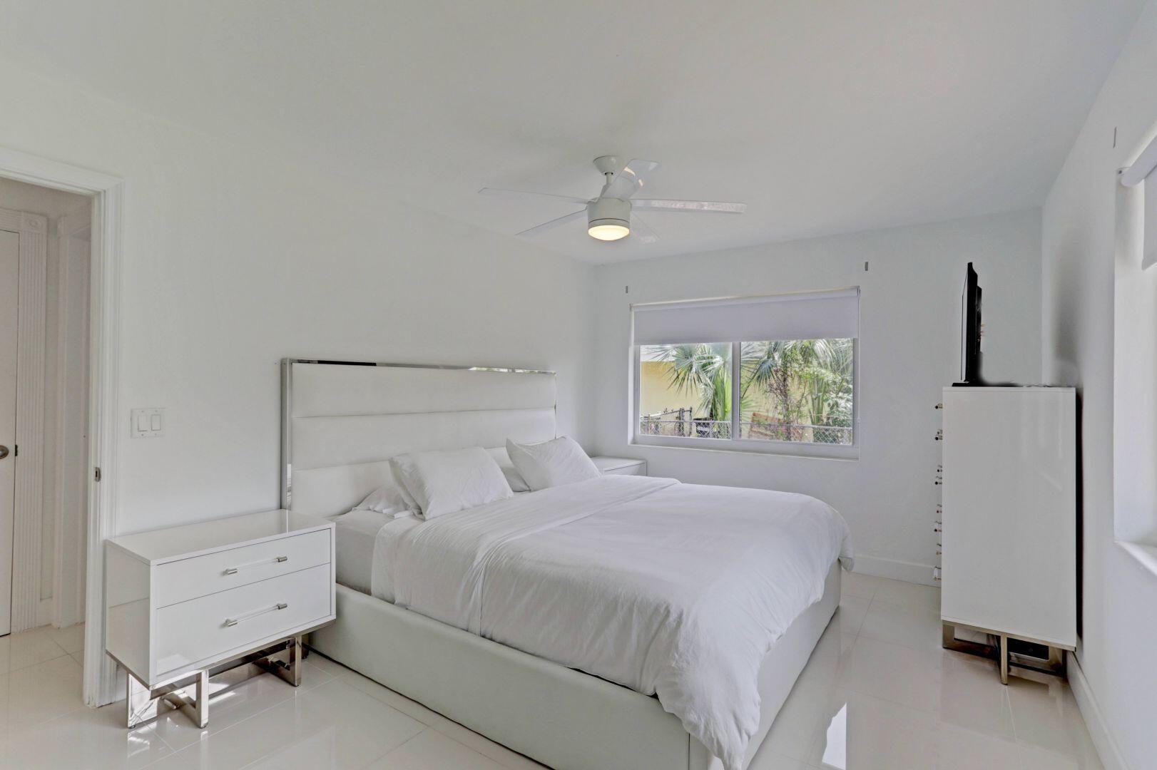 7115 Venetian, West Palm Beach FL 33406