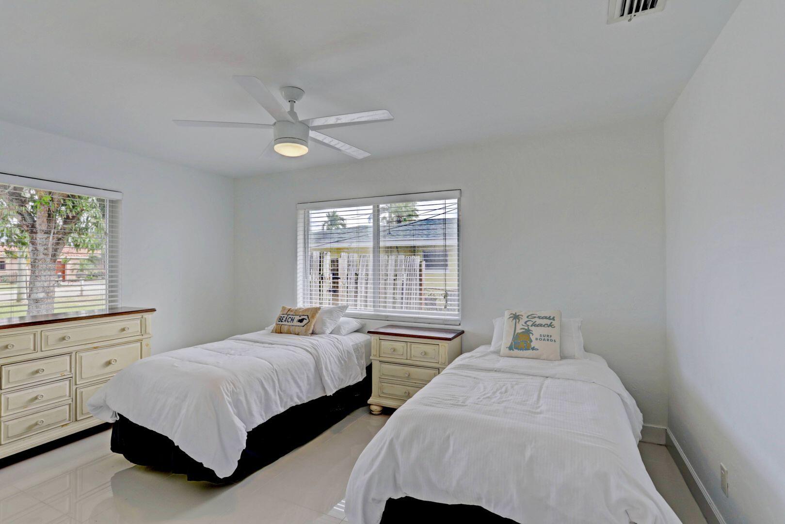 7115 Venetian, West Palm Beach FL 33406
