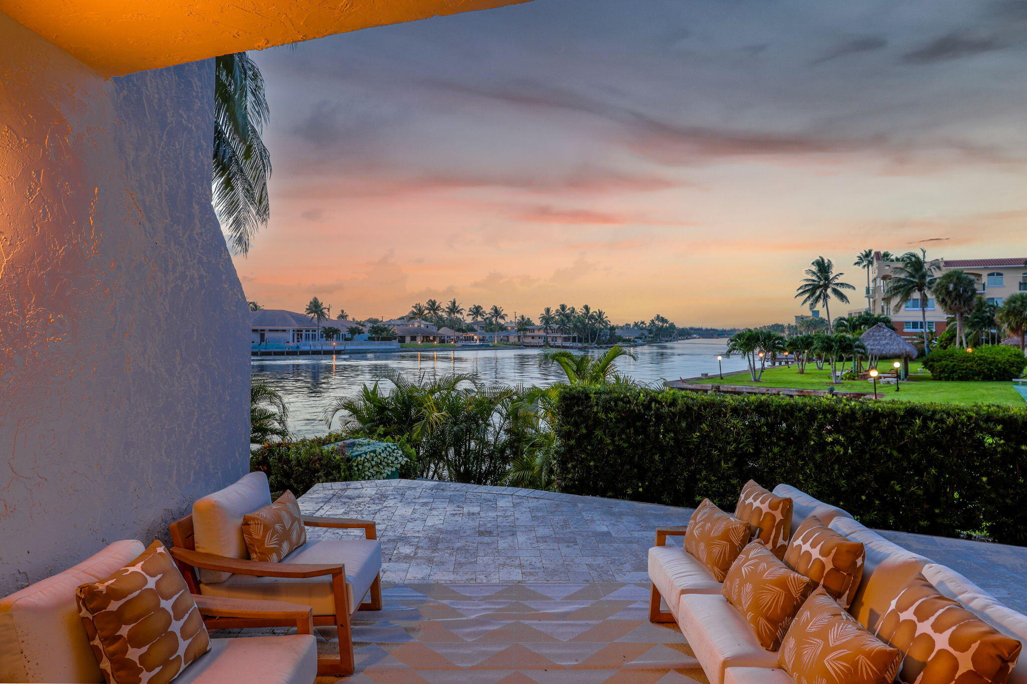 1222 Hillsboro Mile #24, Hillsboro Beach FL 33062
