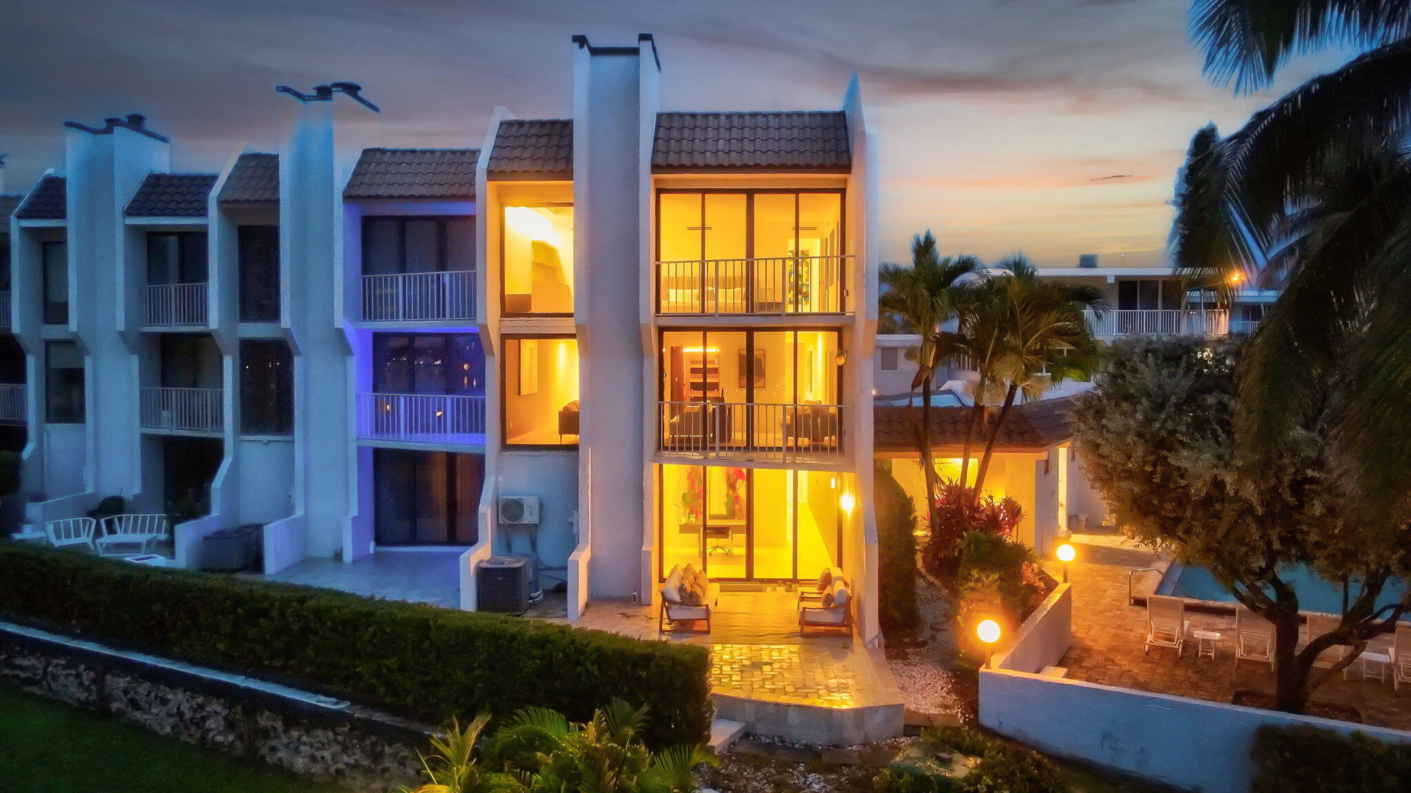 1222 Hillsboro Mile #24, Hillsboro Beach FL 33062