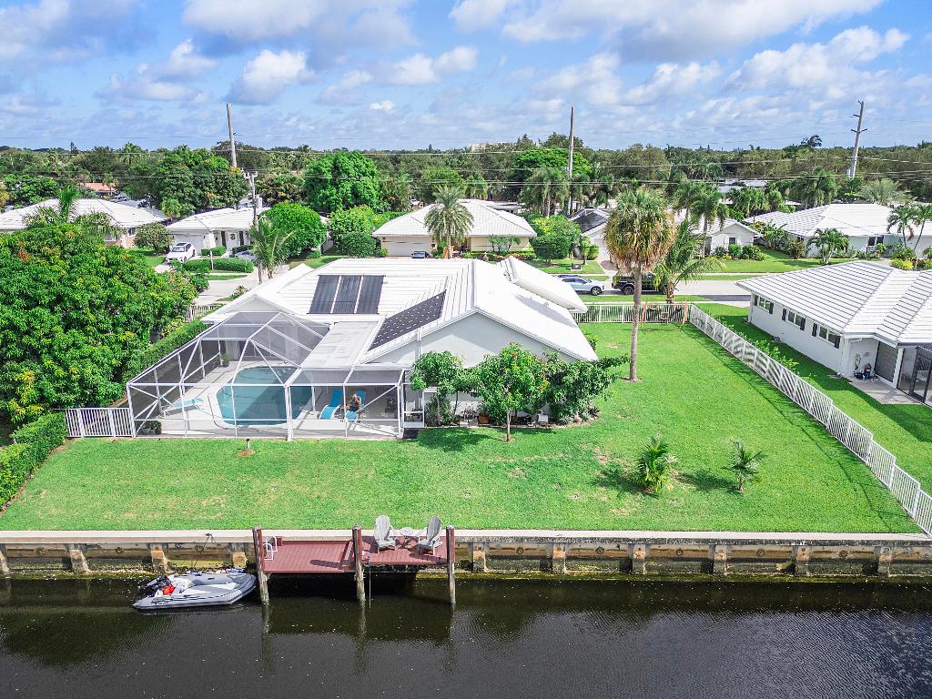 772 Apple Tree, Boca Raton FL 33486