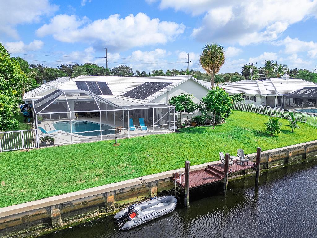 772 Apple Tree, Boca Raton FL 33486
