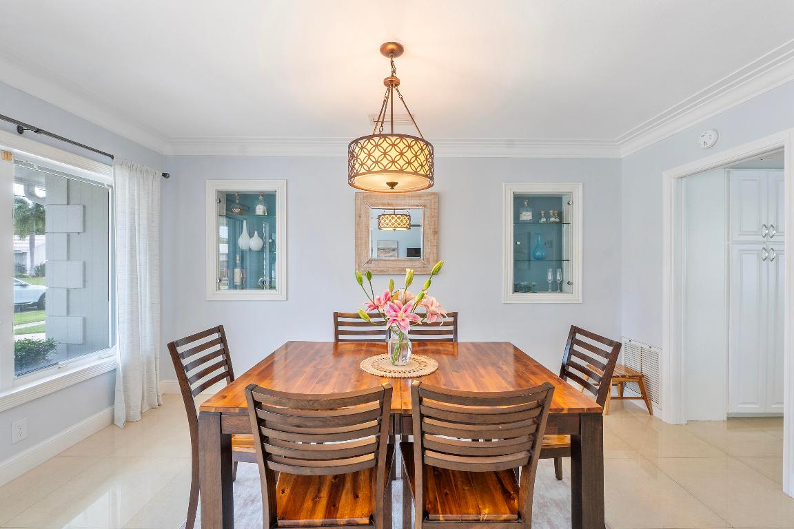 772 Apple Tree, Boca Raton FL 33486