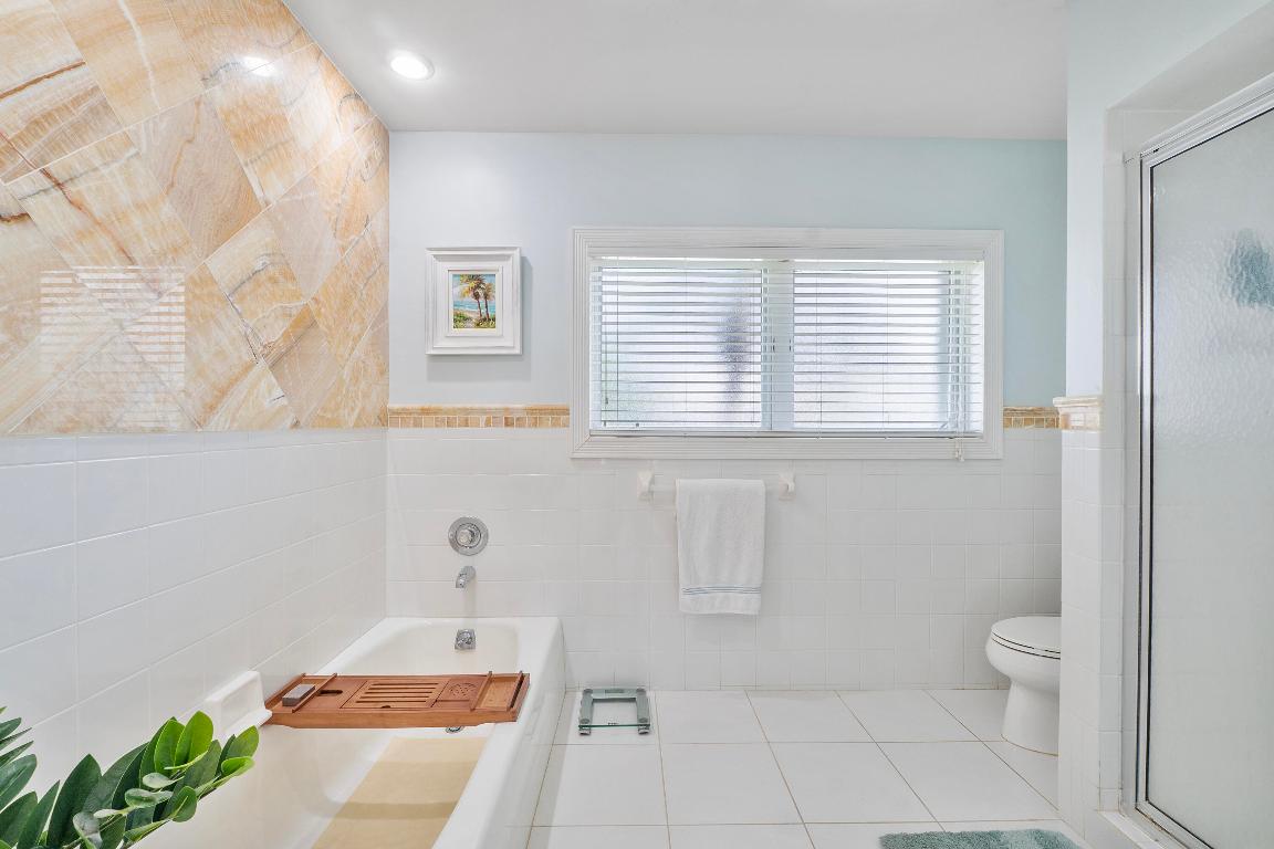 772 Apple Tree, Boca Raton FL 33486