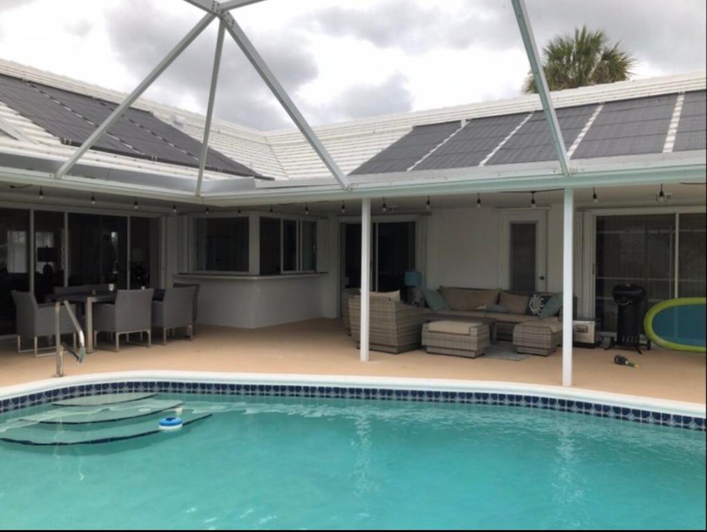 772 Apple Tree, Boca Raton FL 33486