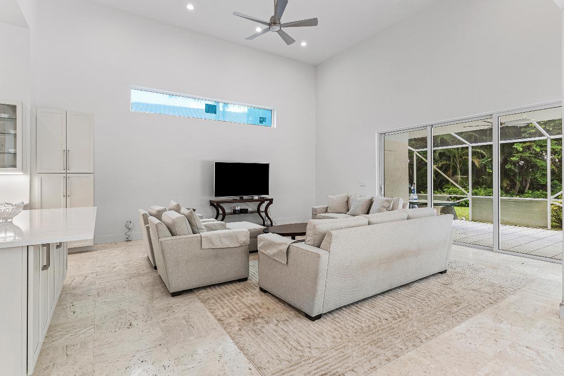 13795 Le Bateau, Palm Beach Gardens FL 33410