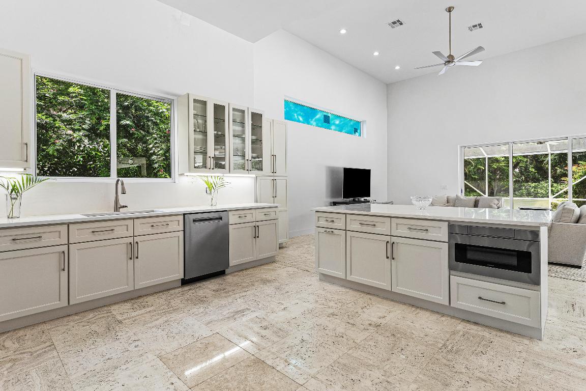 13795 Le Bateau, Palm Beach Gardens FL 33410