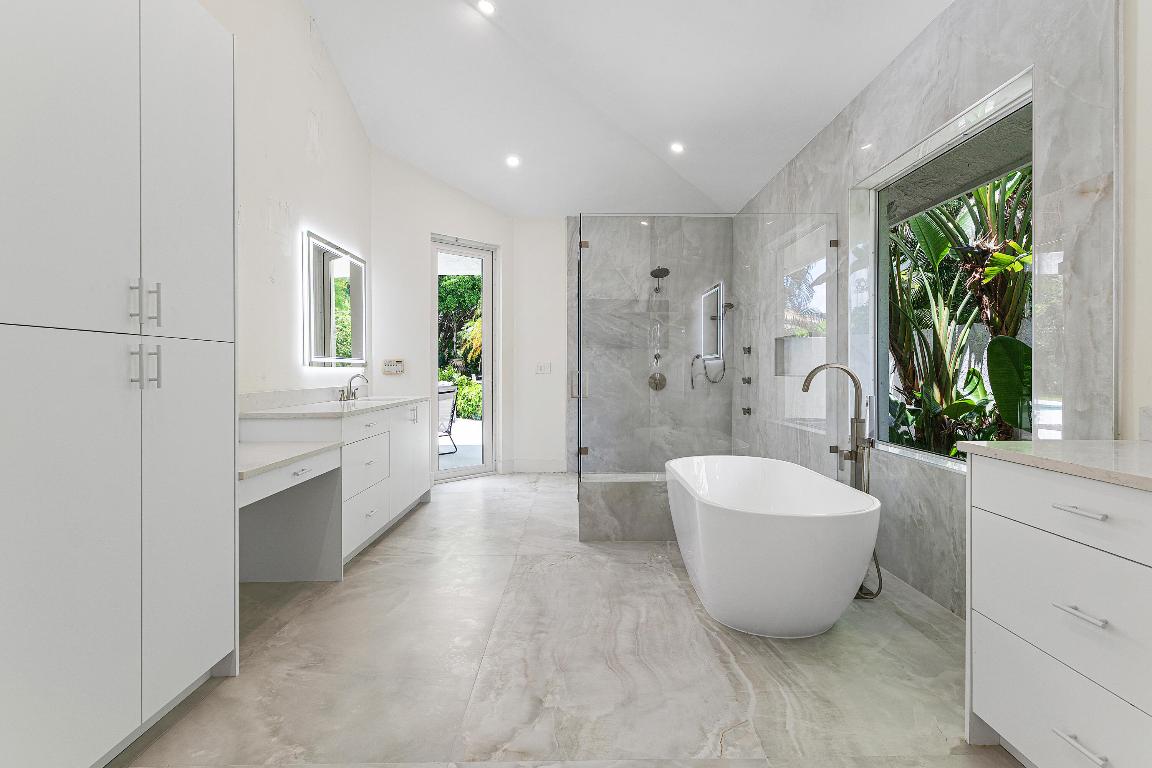 13795 Le Bateau, Palm Beach Gardens FL 33410