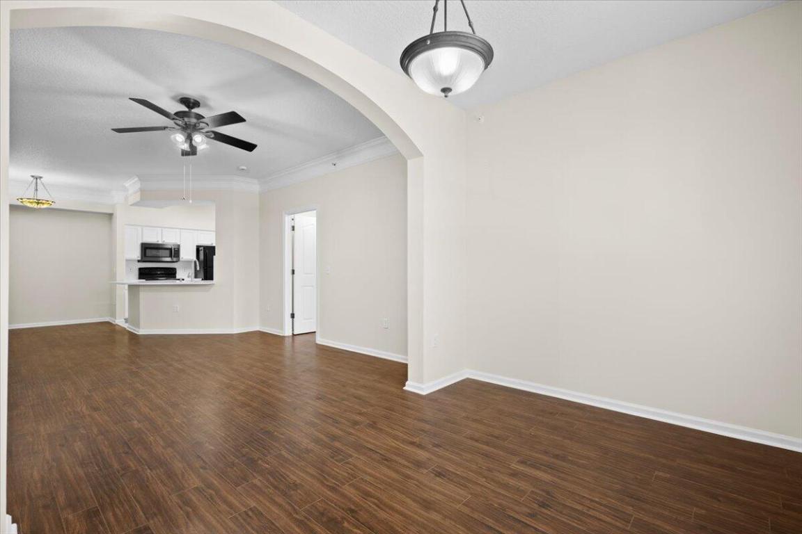 6203 Myrtlewood, Palm Beach Gardens FL 33418
