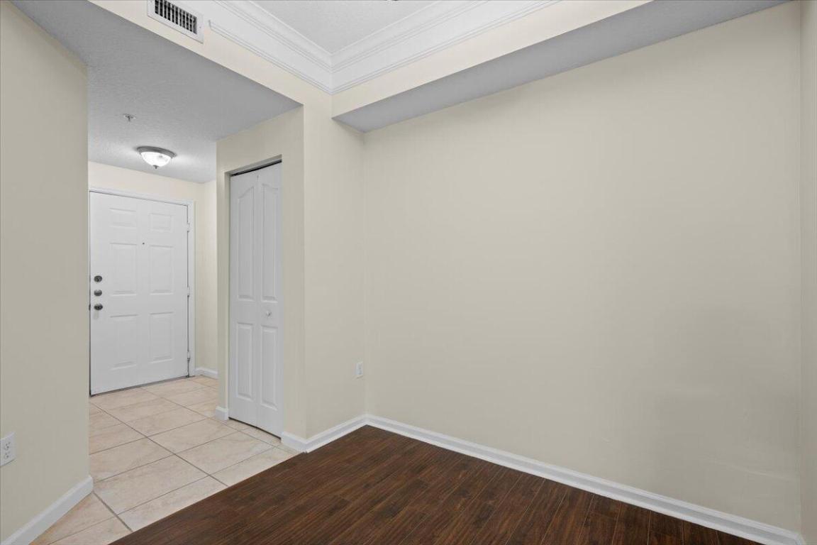 6203 Myrtlewood, Palm Beach Gardens FL 33418