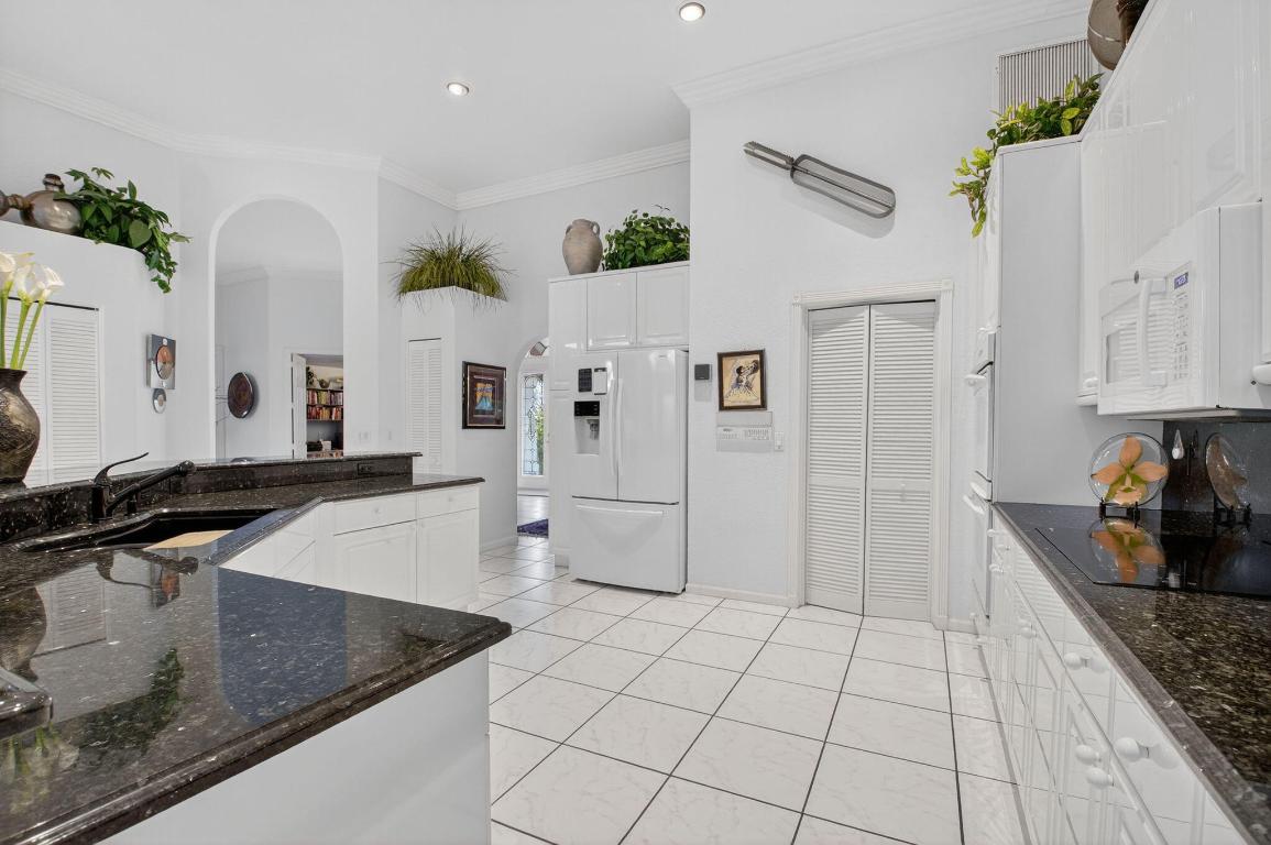 19254 Bay Leaf, Boca Raton FL 33498