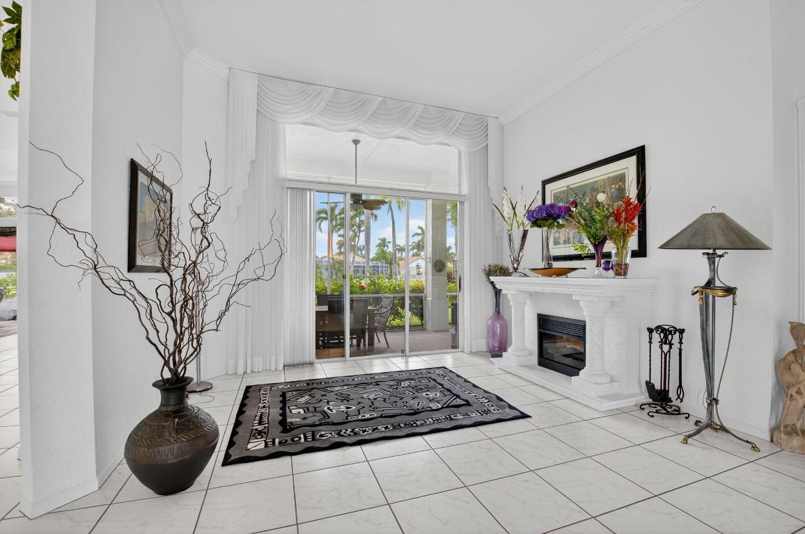 19254 Bay Leaf, Boca Raton FL 33498
