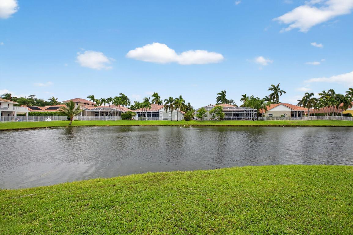 19254 Bay Leaf, Boca Raton FL 33498
