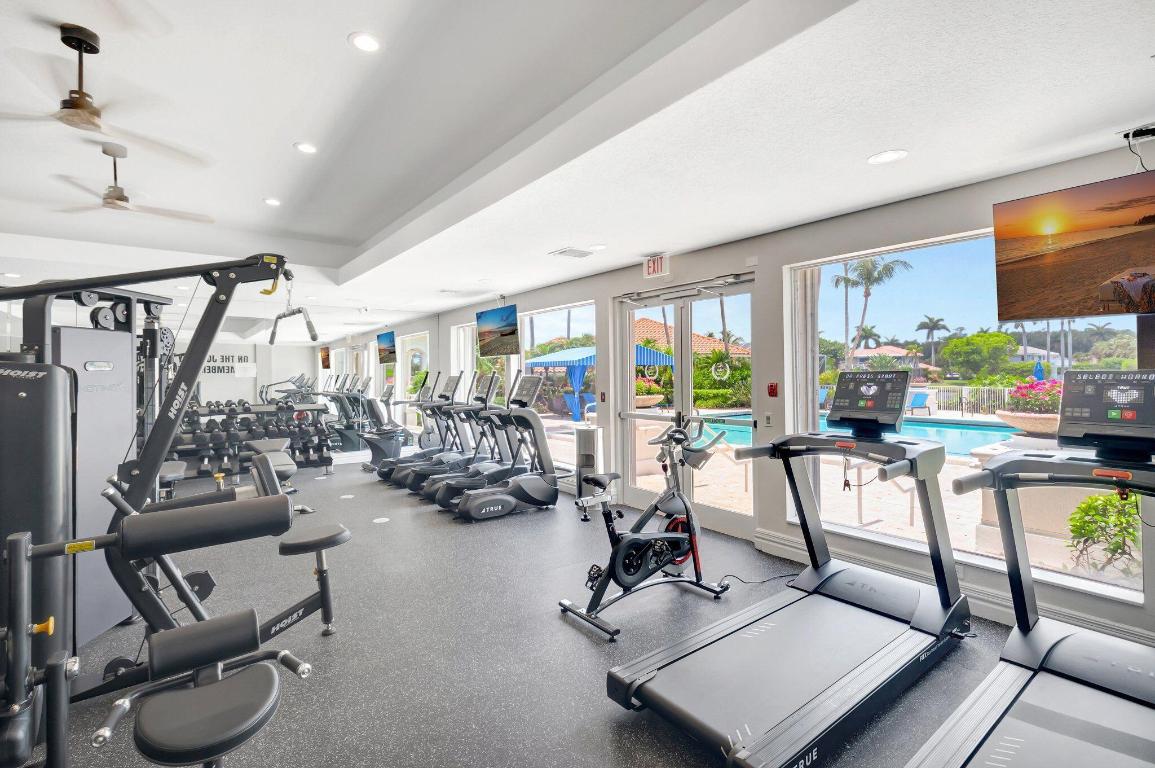 19254 Bay Leaf, Boca Raton FL 33498