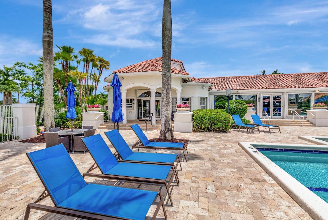 19254 Bay Leaf, Boca Raton FL 33498