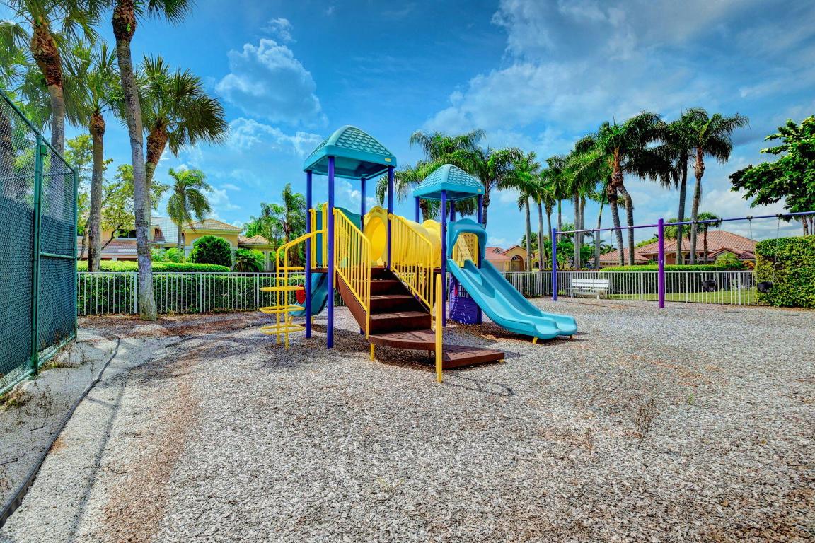 19254 Bay Leaf, Boca Raton FL 33498