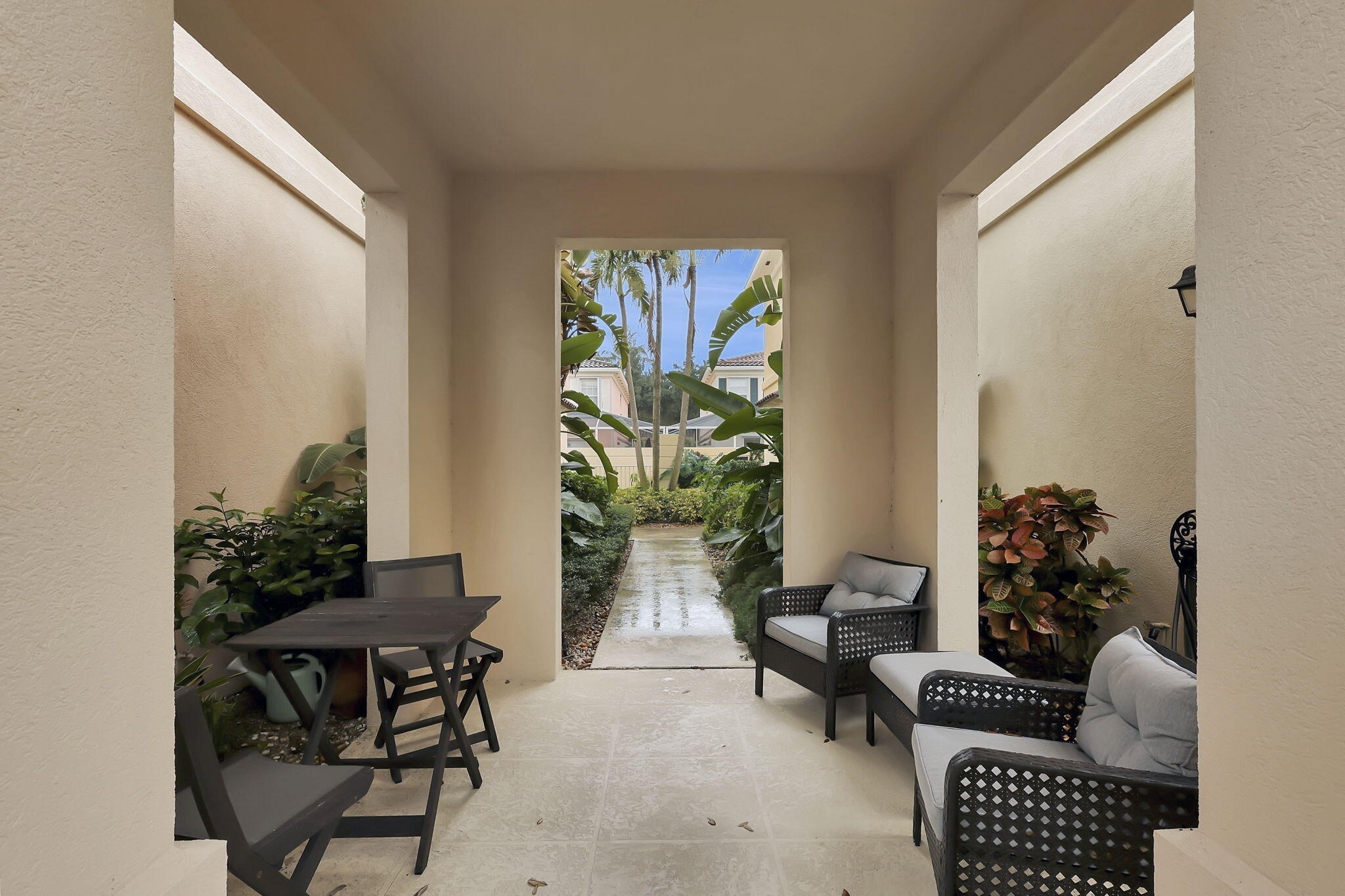2141 Tigris, West Palm Beach FL 33411