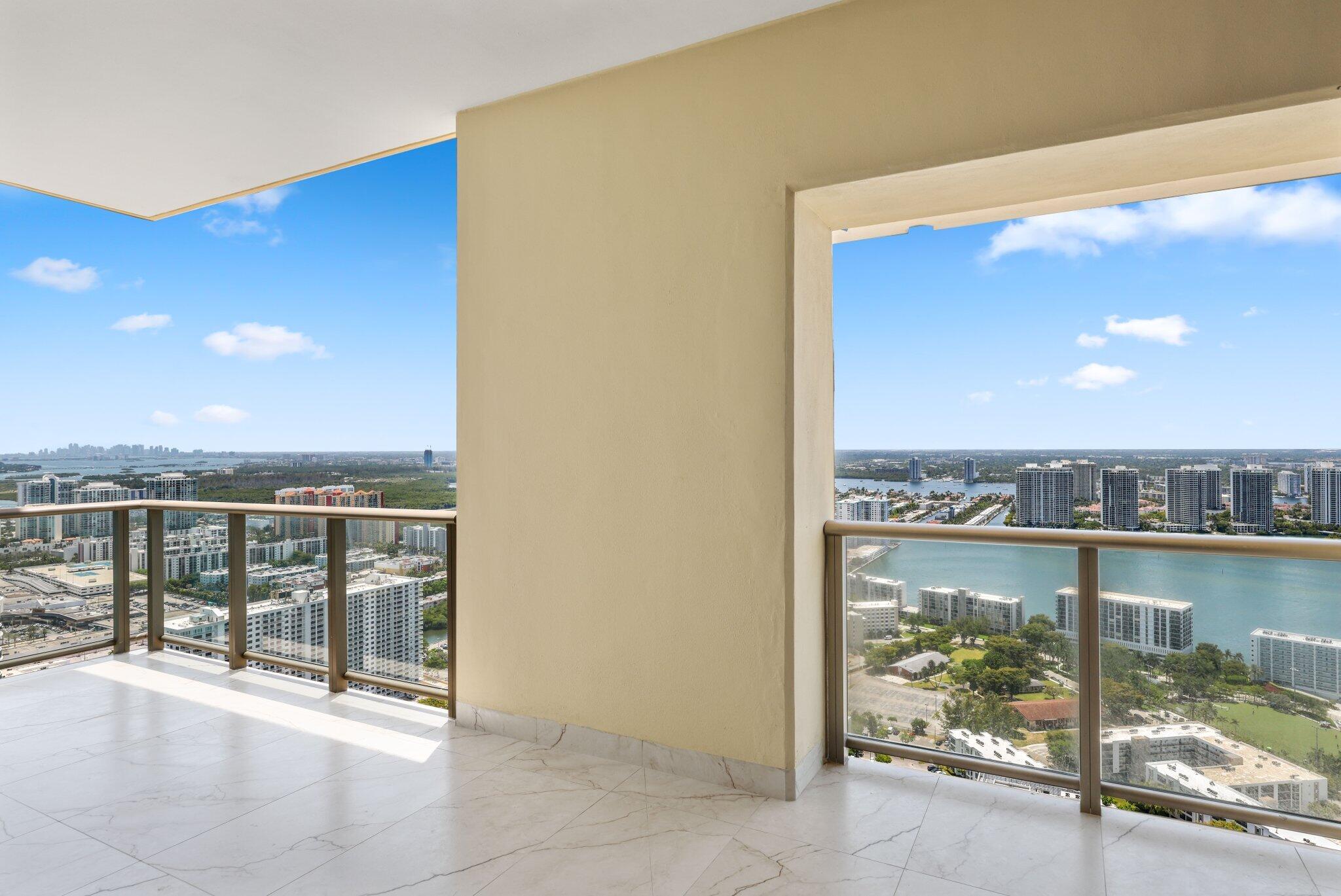 17749 Collins #Ts 3901/3902, Sunny Isles Beach FL 33160