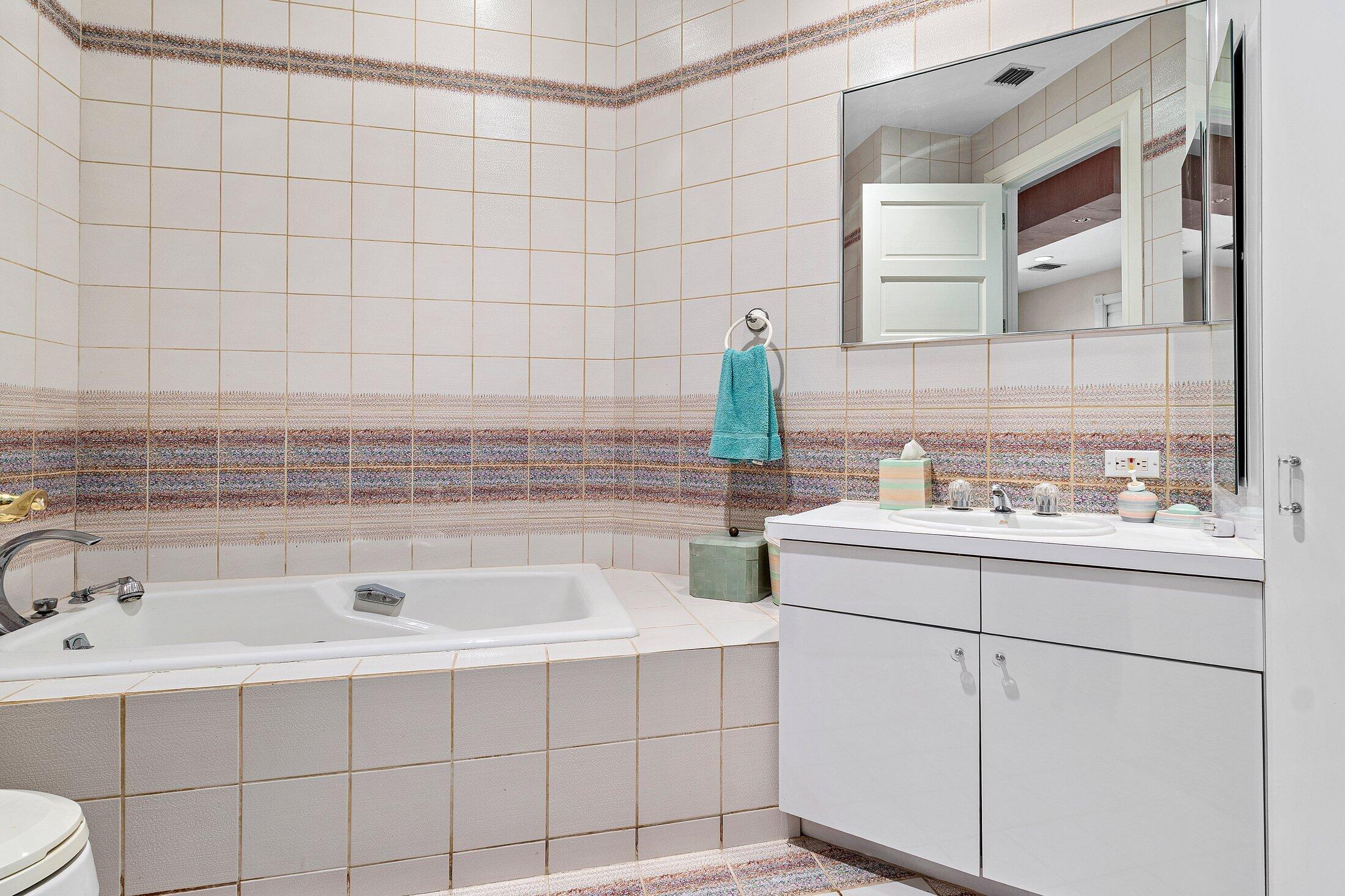 3181 Miro, Palm Beach Gardens FL 33410