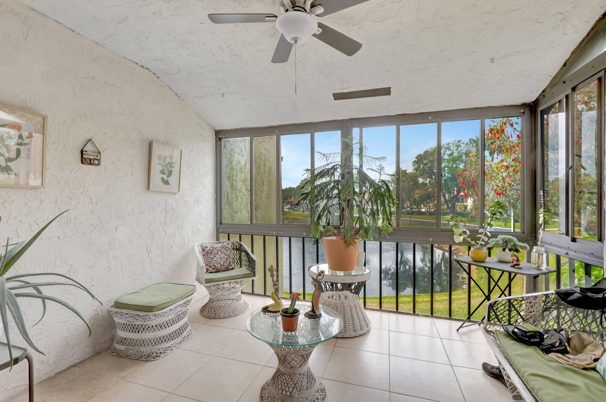 21214 Lago #8f, Boca Raton FL 33433