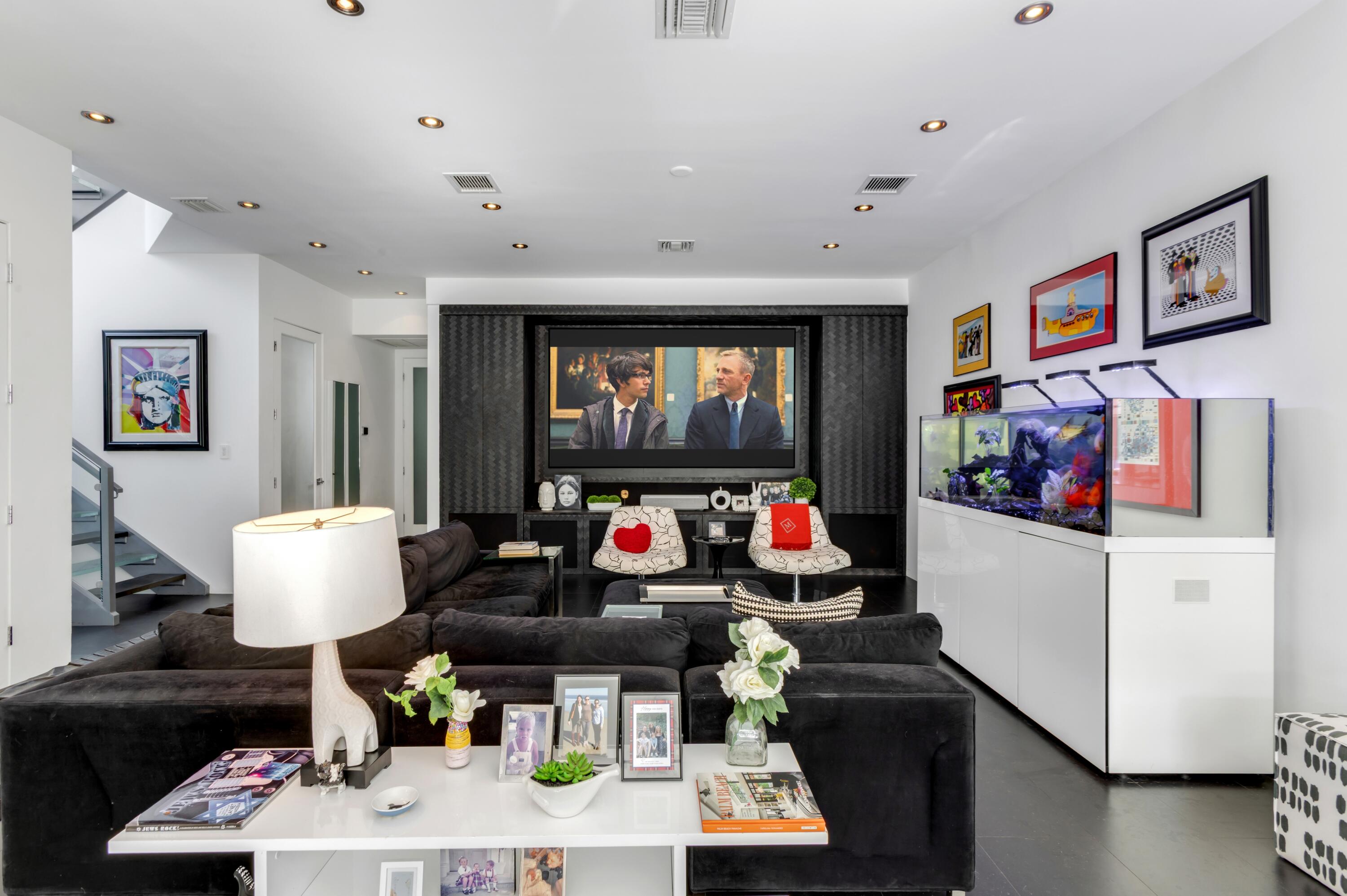 201 Palm, Delray Beach FL 33483