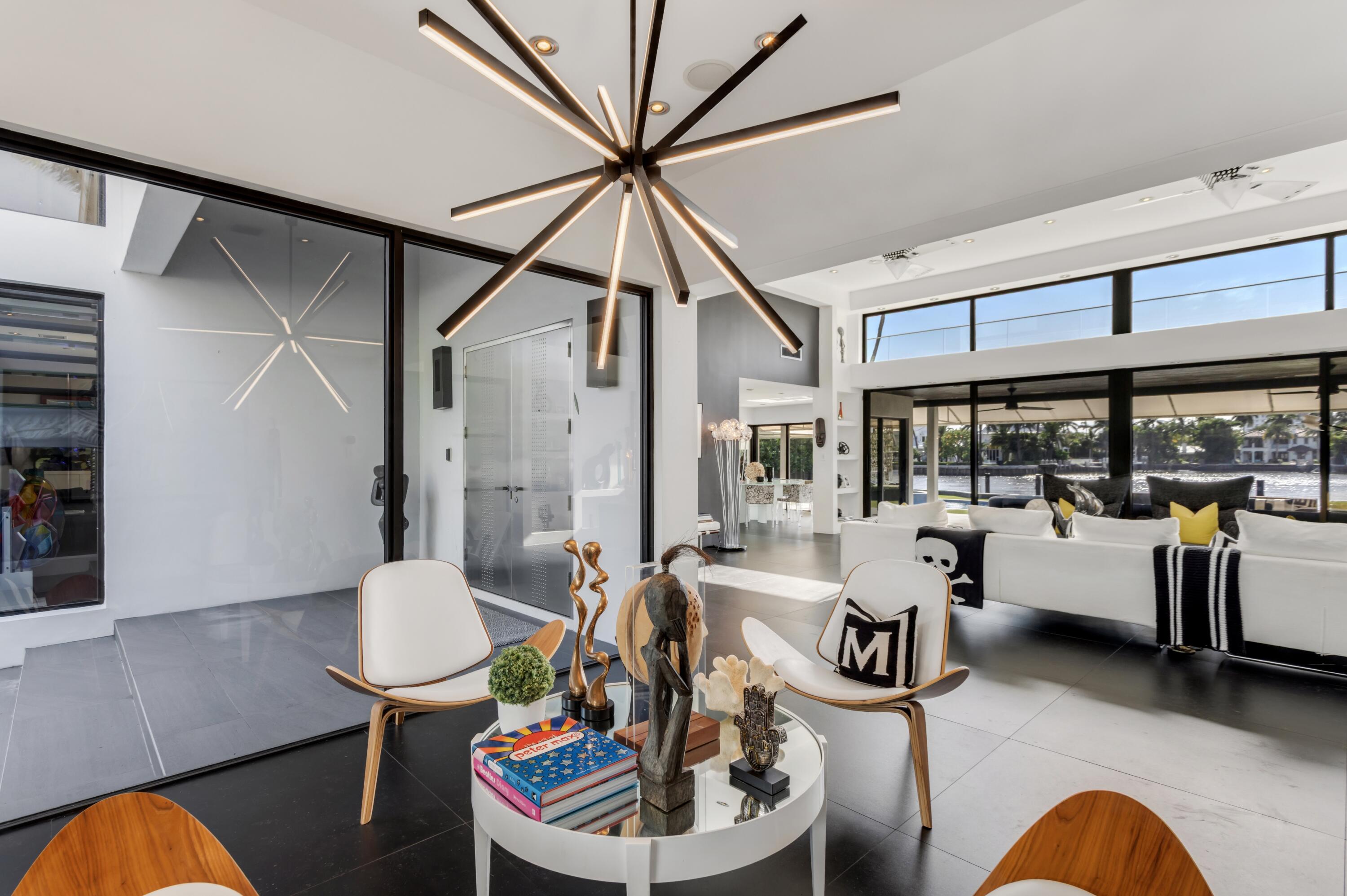 201 Palm, Delray Beach FL 33483