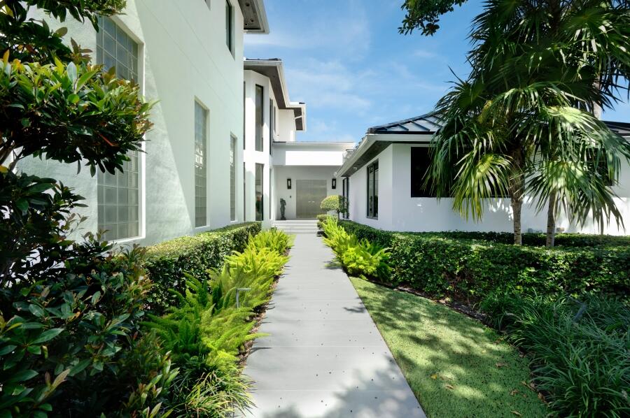 201 Palm, Delray Beach FL 33483