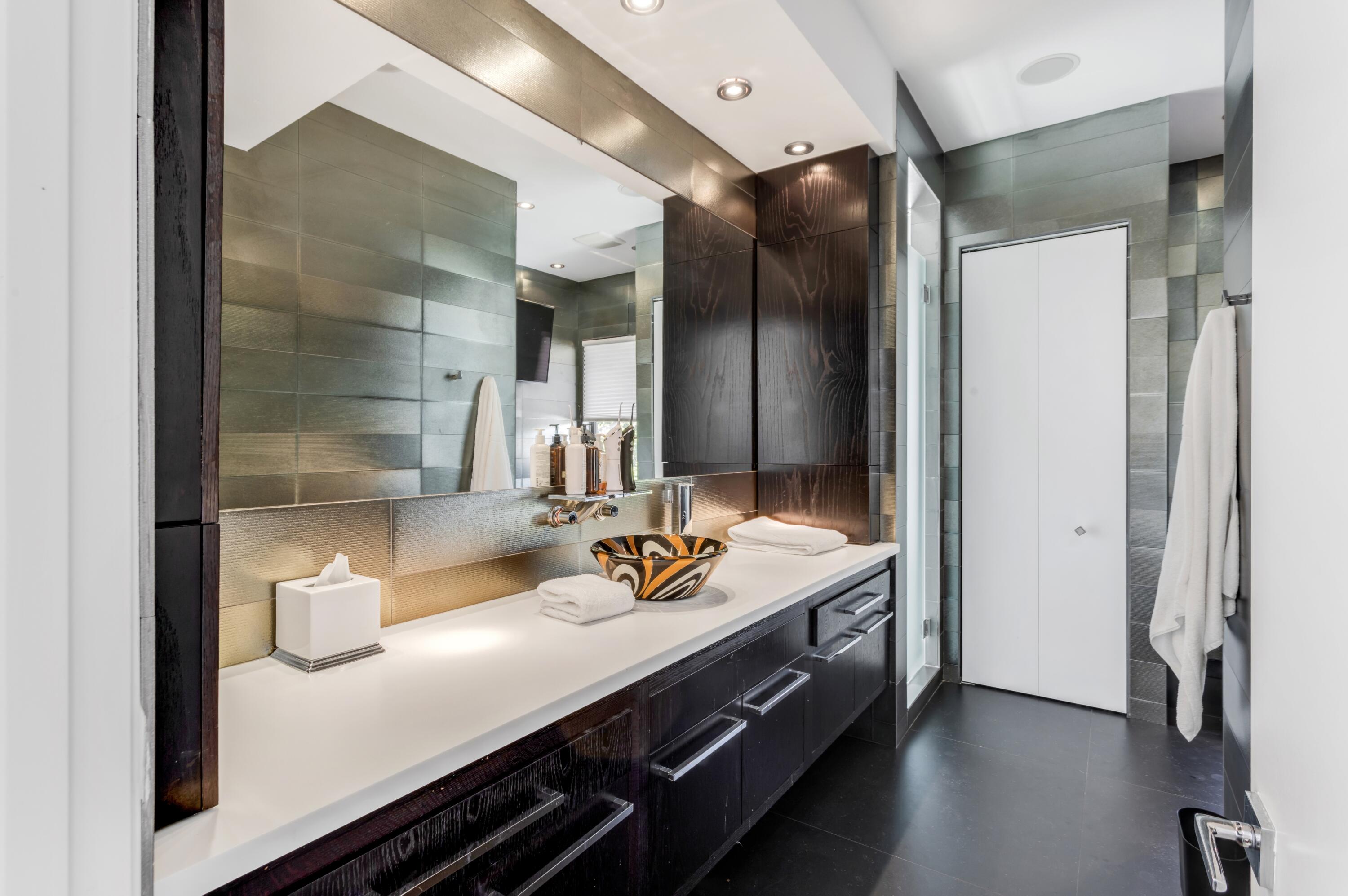 201 Palm, Delray Beach FL 33483