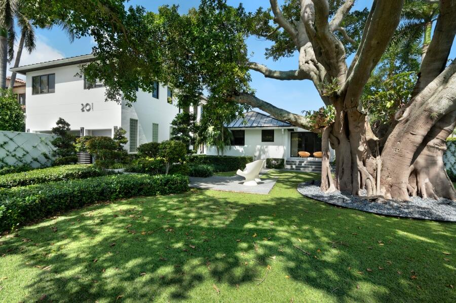 201 Palm, Delray Beach FL 33483