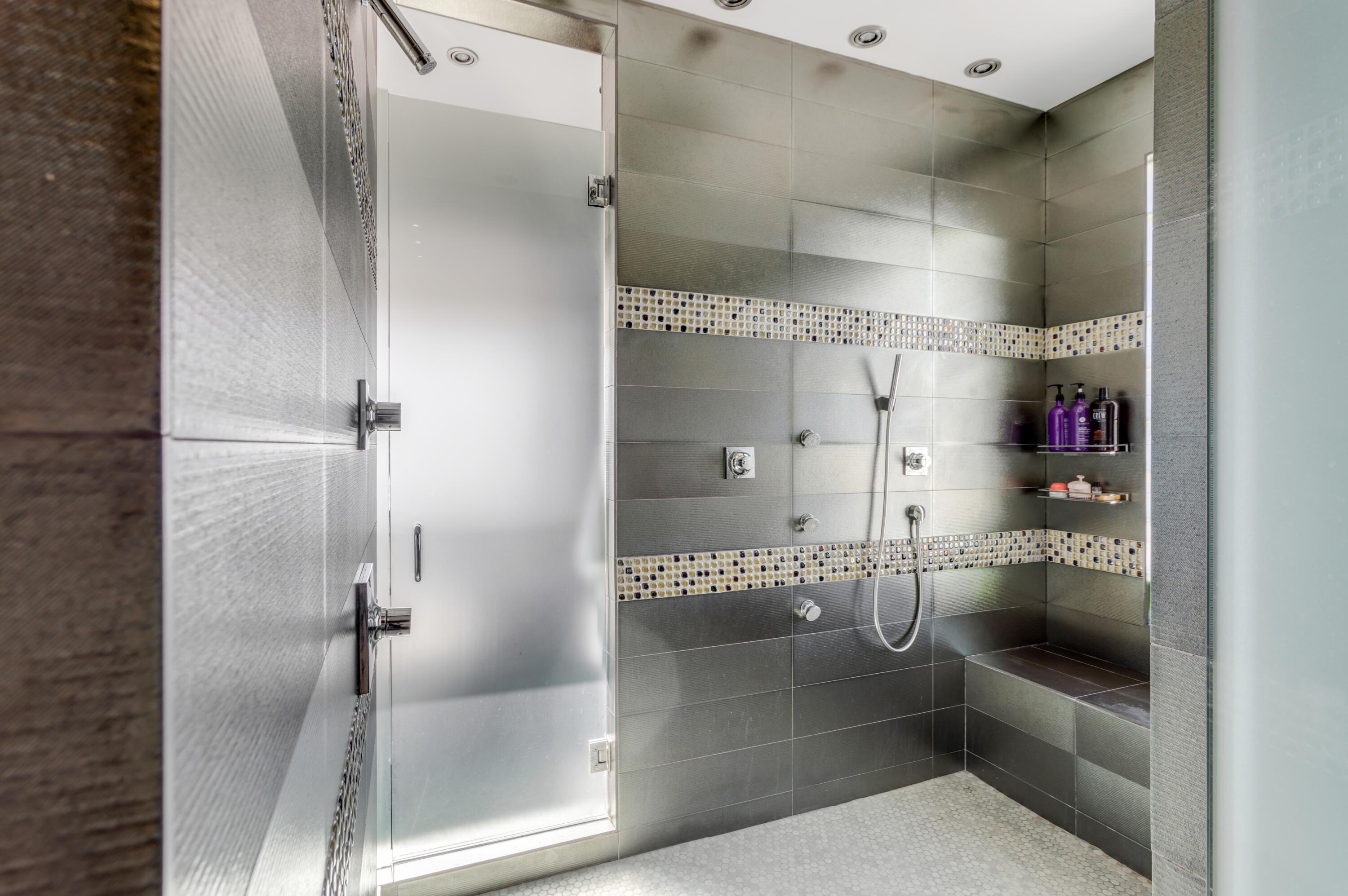201 Palm, Delray Beach FL 33483
