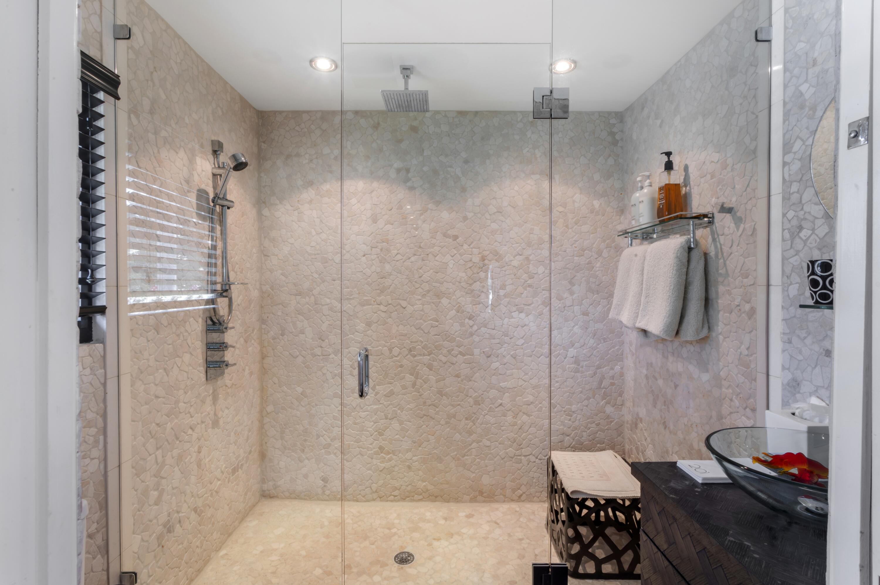 201 Palm, Delray Beach FL 33483
