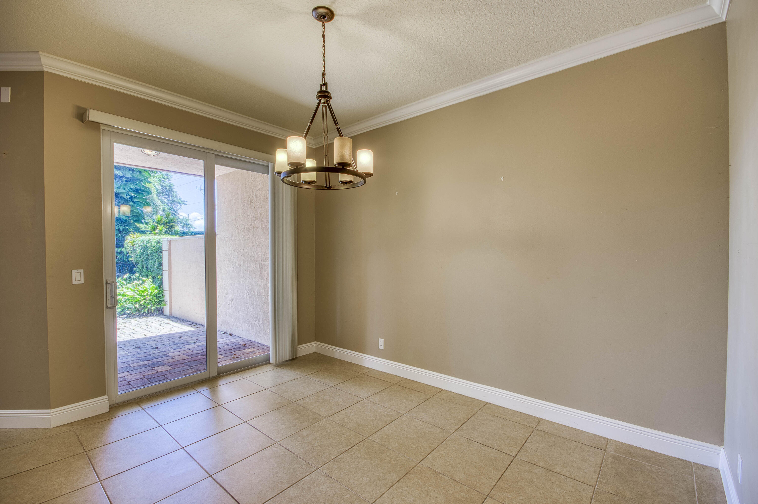 2041 Foxtail View, West Palm Beach FL 33411