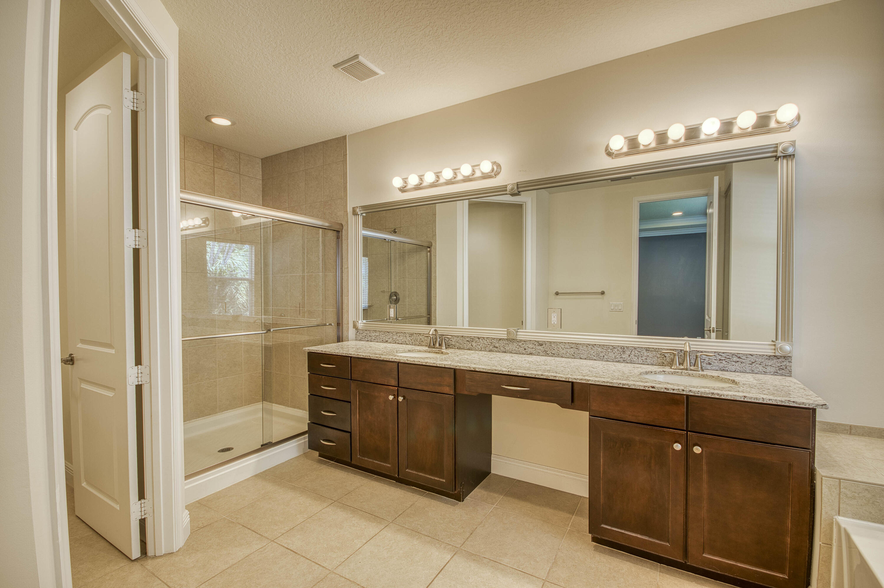 2041 Foxtail View, West Palm Beach FL 33411