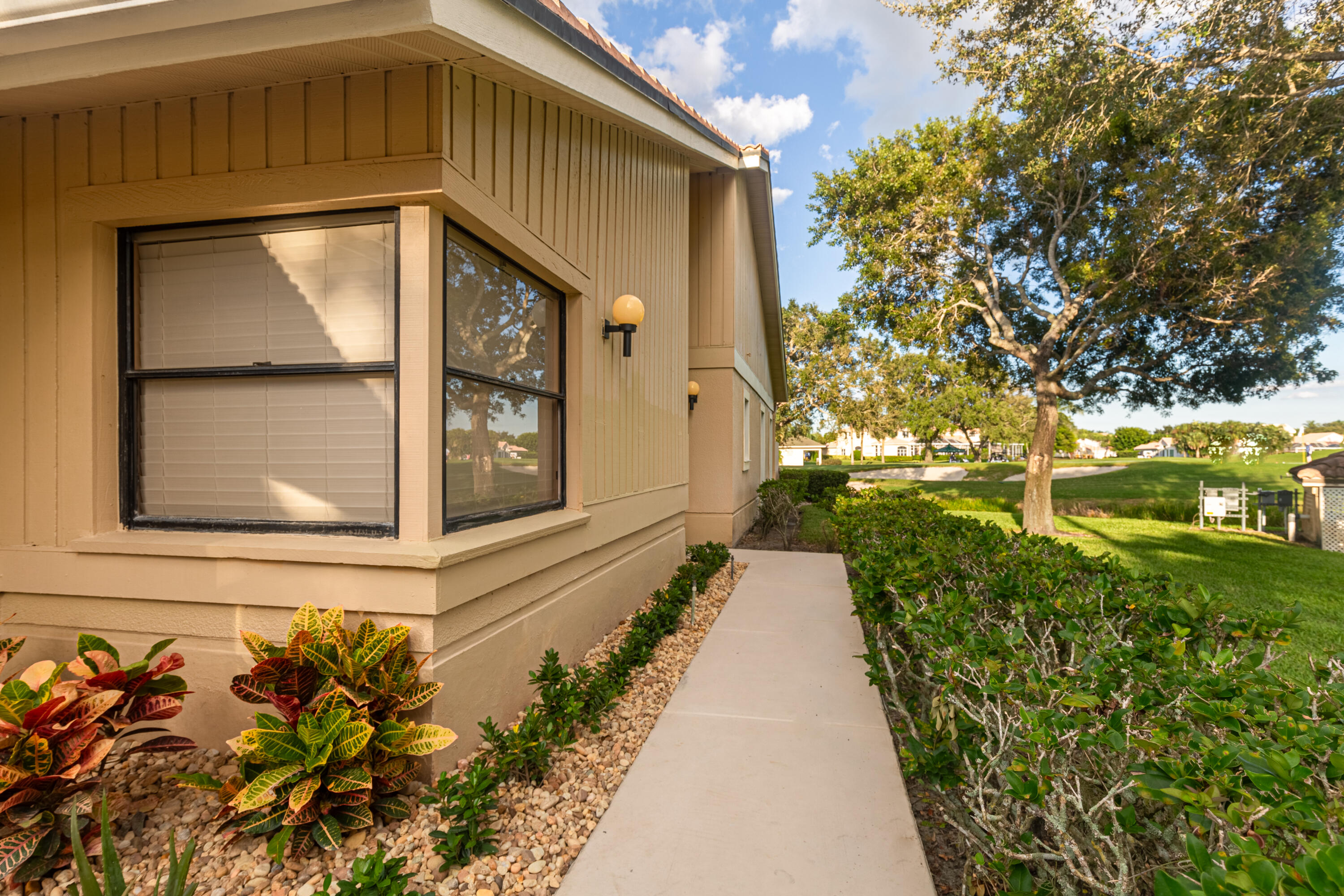 533 Prestwick, Palm Beach Gardens FL 33418